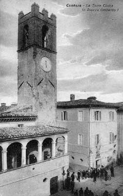 Cannara, la Torre civica in Piazza Umberto I